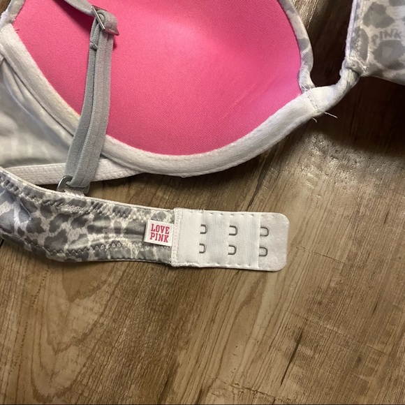 Victoria’s Secret PINK Push Up Bra - Picture 3 of 4